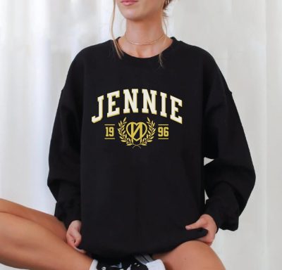 Jennie Black Pink Text Sweatshirt